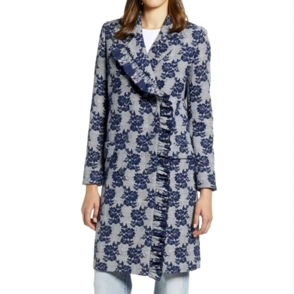 HALOGEN Ruffle Front Topper Coat ~ EUC - Picture 3 of 11